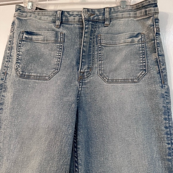 Divided Denim Flare Jeans - Picture 2 of 4